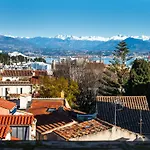 Two Bed With A Fantastic View In Old Town